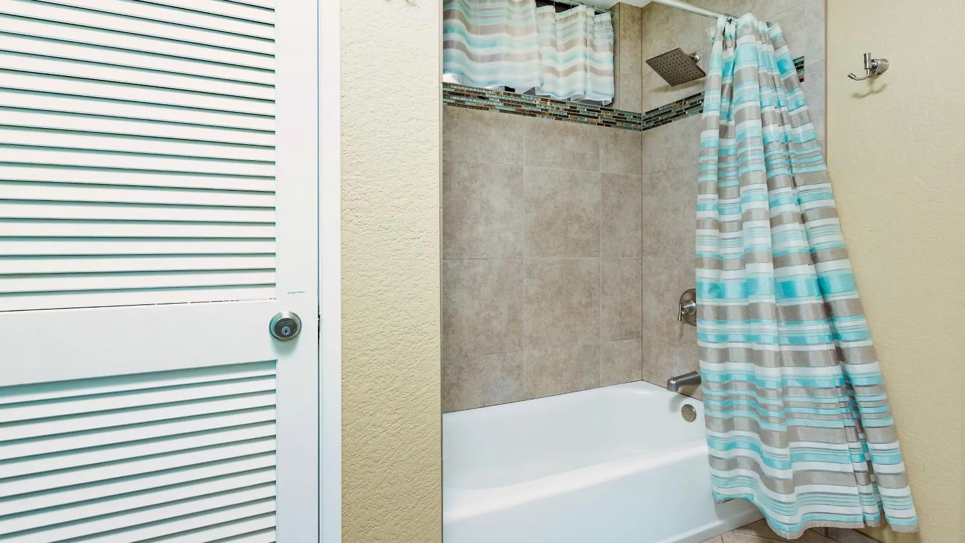 Cool & Quiet Wailea Oasis, Big Lanai + Two Pools Lejlighed USA